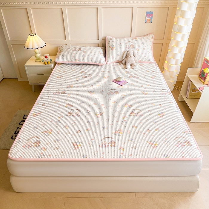 91家纺网 家纺一手货源 找家纺 LIFE.丽芙 2025新款A类四季可用A版全棉数码印花B版牛奶绒单件夹棉床褥垫三件套 床褥垫-浪漫花丛