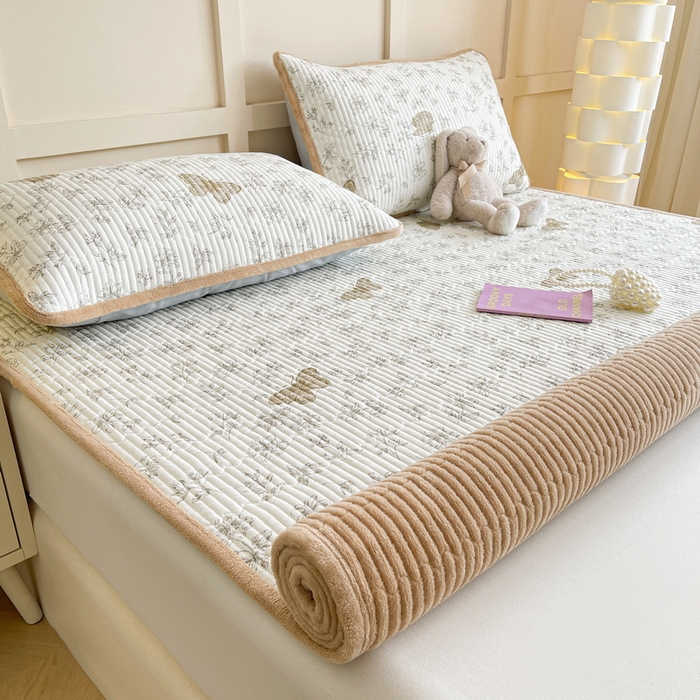 LIFE.丽芙 2025新款A类四季可用A版全棉数码印花B版牛奶绒单件夹棉床褥垫三件套 床褥垫-蝶舞-咖