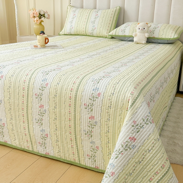 91家纺网 家纺一手货源 找家纺 LIFE.丽芙 2025新款A类四季可用A版全棉数码印花B版牛奶绒单件夹棉炕盖床盖三件套 床盖-曼琳-绿