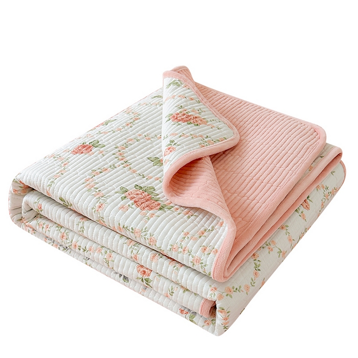 91家纺网 家纺一手货源 找家纺 LIFE.丽芙 2025新款A类四季可用A版全棉数码印花B版牛奶绒单件夹棉炕盖床盖三件套 床盖-花锦