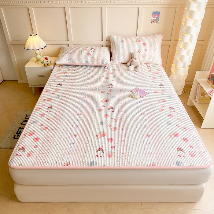 91家纺网 家纺一手货源 找家纺 LIFE.丽芙 2025新款A类四季可用A版全棉数码印花B版牛奶绒单件夹棉床褥垫三件套 床褥垫-爱心小妹