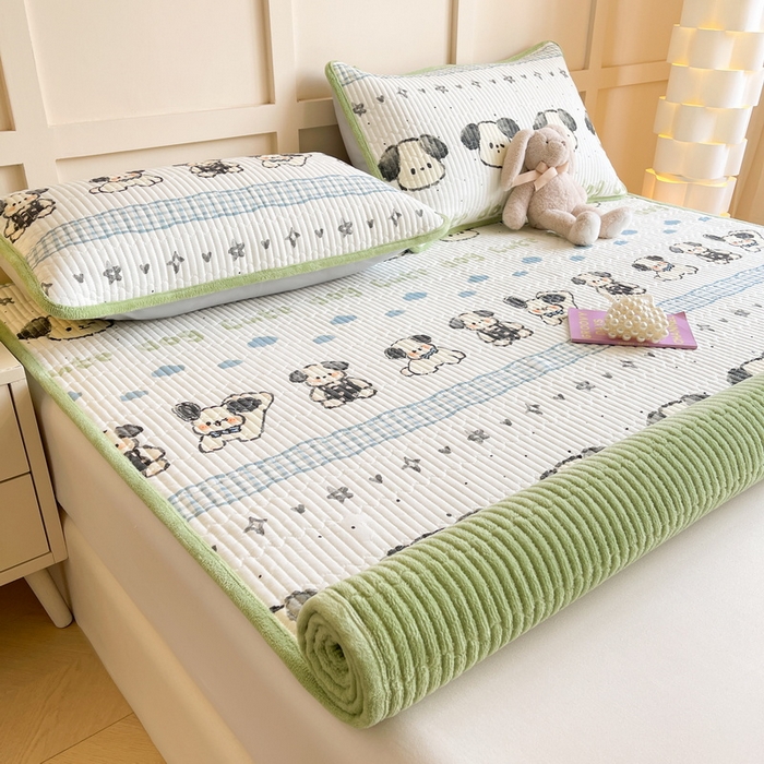 91家纺网 家纺一手货源 找家纺 LIFE.丽芙 2025新款A类四季可用A版全棉数码印花B版牛奶绒单件夹棉床褥垫三件套 床褥垫-调皮狗狗