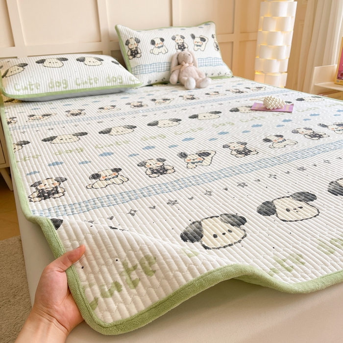 91家纺网 家纺一手货源 找家纺 LIFE.丽芙 2025新款A类四季可用A版全棉数码印花B版牛奶绒单件夹棉床褥垫三件套 床褥垫-调皮狗狗