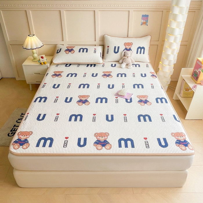 91家纺网 家纺一手货源 找家纺 LIFE.丽芙 2025新款A类四季可用A版全棉数码印花B版牛奶绒单件夹棉床褥垫三件套 床褥垫-妙妙熊