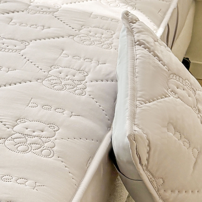 91家纺网 家纺一手货源 找家纺 LIFE.丽芙 2025新款磨毛超声波夹棉机包边枕套 小熊夹棉枕套-山灰