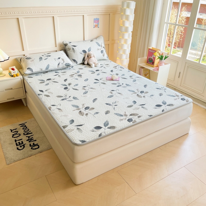 91家纺网 家纺一手货源 找家纺 LIFE.丽芙 2025新款A类四季可用A版全棉数码印花B版牛奶绒单件夹棉床褥垫三件套 床褥垫-叶纷飞