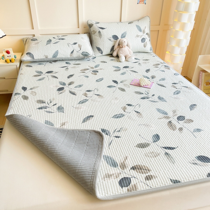 91家纺网 家纺一手货源 找家纺 LIFE.丽芙 2025新款A类四季可用A版全棉数码印花B版牛奶绒单件夹棉床褥垫三件套 床褥垫-叶纷飞