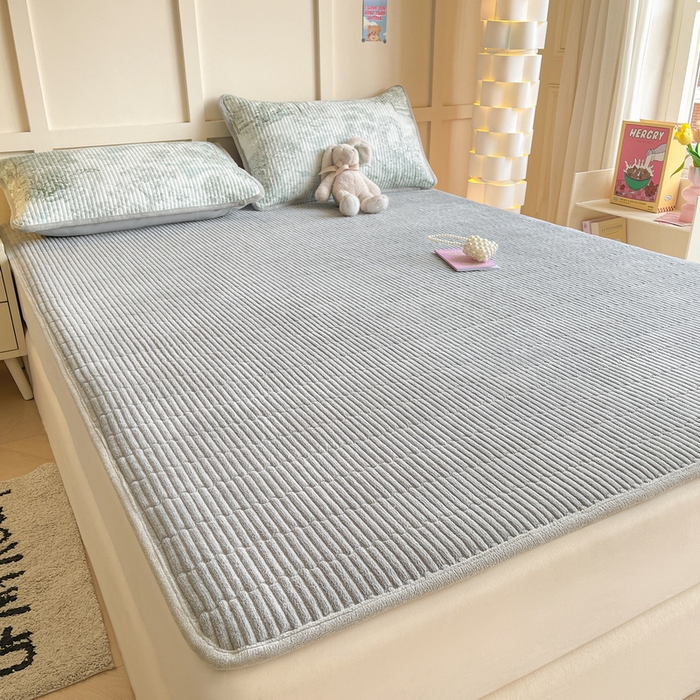 91家纺网 家纺一手货源 找家纺 LIFE.丽芙 2025新款A类四季可用A版全棉数码印花B版牛奶绒单件夹棉床褥垫三件套 床褥垫-秋韵