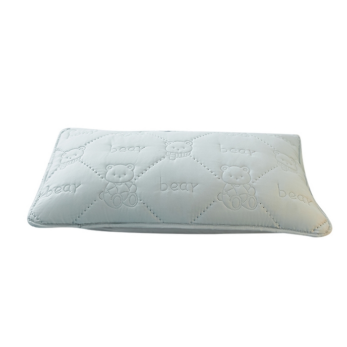 91家纺网 家纺一手货源 找家纺 LIFE.丽芙 2025新款磨毛超声波夹棉防水枕套机包边款 小熊防水夹棉枕套-天空蓝