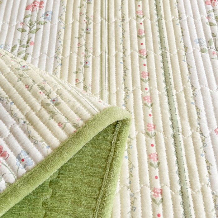 91家纺网 家纺一手货源 找家纺 LIFE.丽芙 2025新款A类四季可用A版全棉数码印花B版牛奶绒单件夹棉床褥垫三件套 床褥垫-曼琳-绿