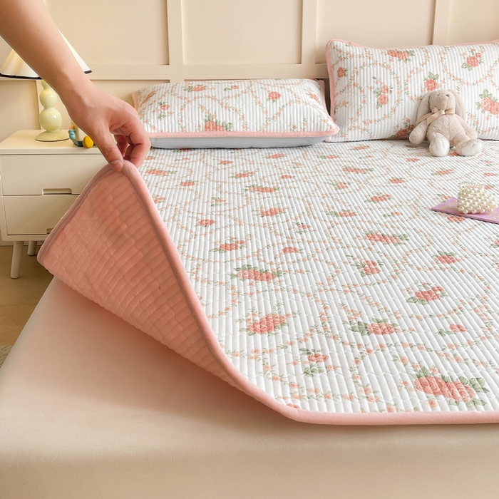 91家纺网 家纺一手货源 找家纺 LIFE.丽芙 2025新款A类四季可用A版全棉数码印花B版牛奶绒单件夹棉床褥垫三件套 床褥垫-花锦