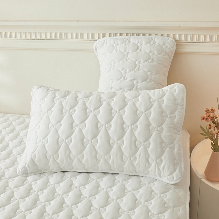 91家纺网 家纺一手货源 找家纺 LIFE.丽芙 2025新款水洗原棉夹棉包边枕套 蝴蝶结枕套-象牙白