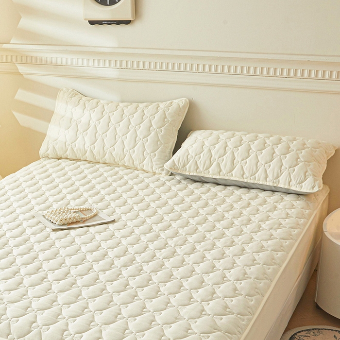 91家纺网 家纺一手货源 找家纺 LIFE.丽芙 2025新款水洗原棉夹棉包边枕套 蝴蝶结枕套-奶昔白