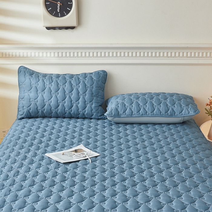 91家纺网 家纺一手货源 找家纺 LIFE.丽芙 2025新款水洗原棉夹棉包边枕套 蝴蝶结枕套-宾利蓝