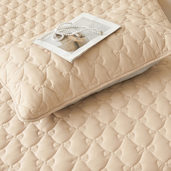 91家纺网 家纺一手货源 找家纺 LIFE.丽芙 2025新款水洗原棉夹棉包边枕套 蝴蝶结枕套-奶茶