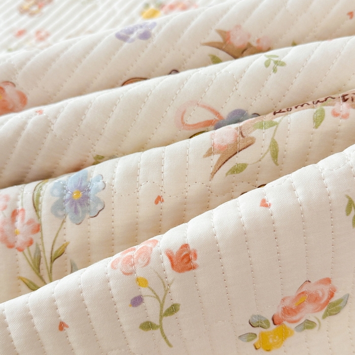 91家纺网 家纺一手货源 找家纺 LIFE.丽芙 2025新款A类全棉夹棉包边枕套 浪漫花丛