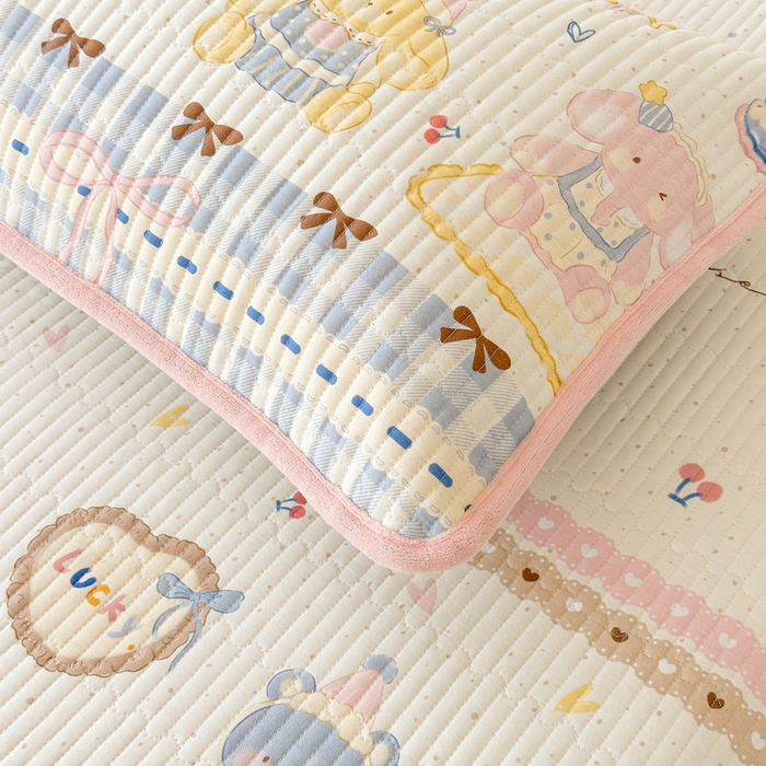 91家纺网 家纺一手货源 找家纺 LIFE.丽芙 2025新款A类全棉夹棉包边枕套 乐园