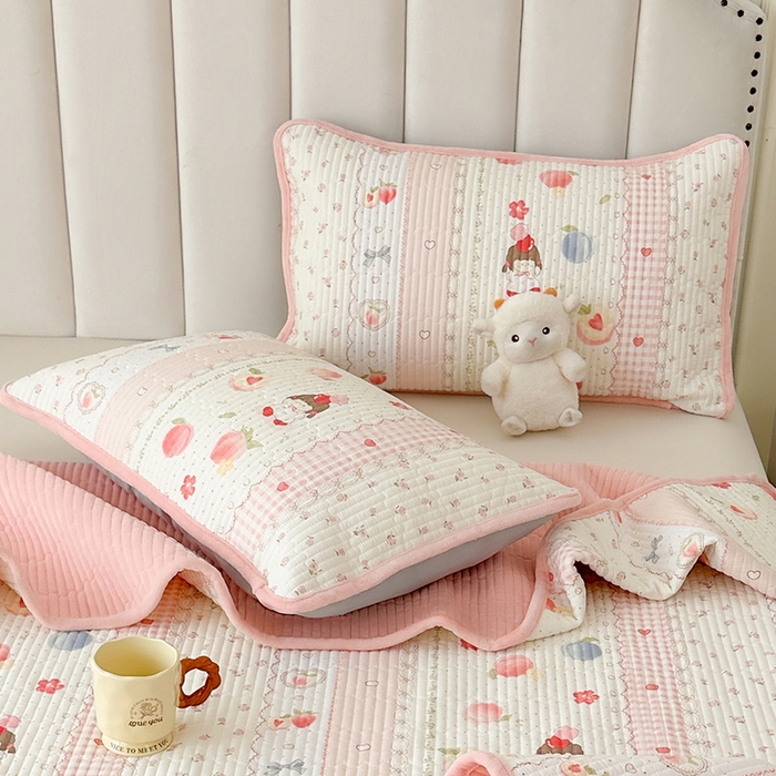 91家纺网 家纺一手货源 找家纺 LIFE.丽芙 2025新款A类全棉夹棉包边枕套 爱心小妹