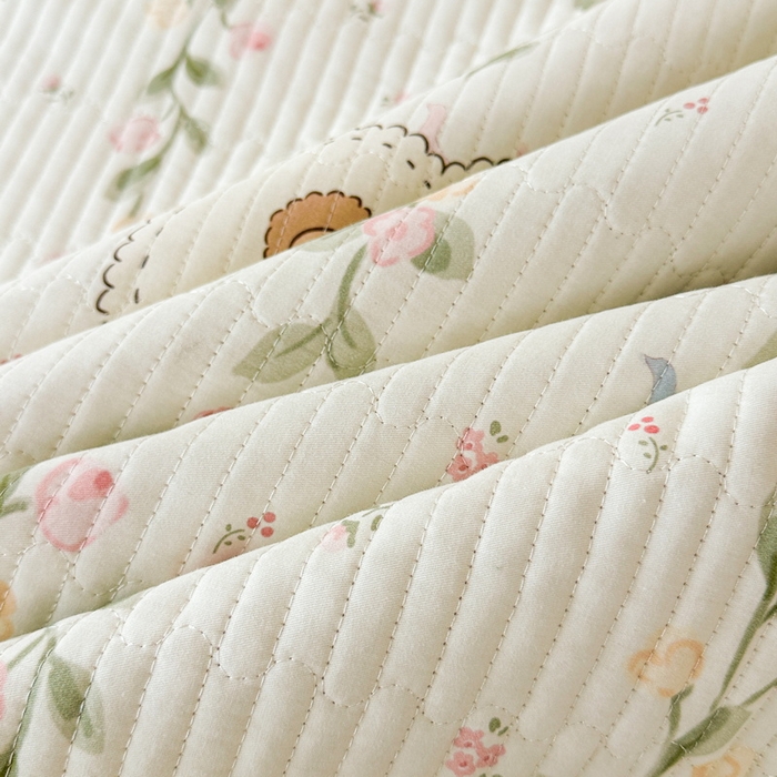 91家纺网 家纺一手货源 找家纺 LIFE.丽芙 2025新款A类全棉夹棉包边枕套 花丛熊宝