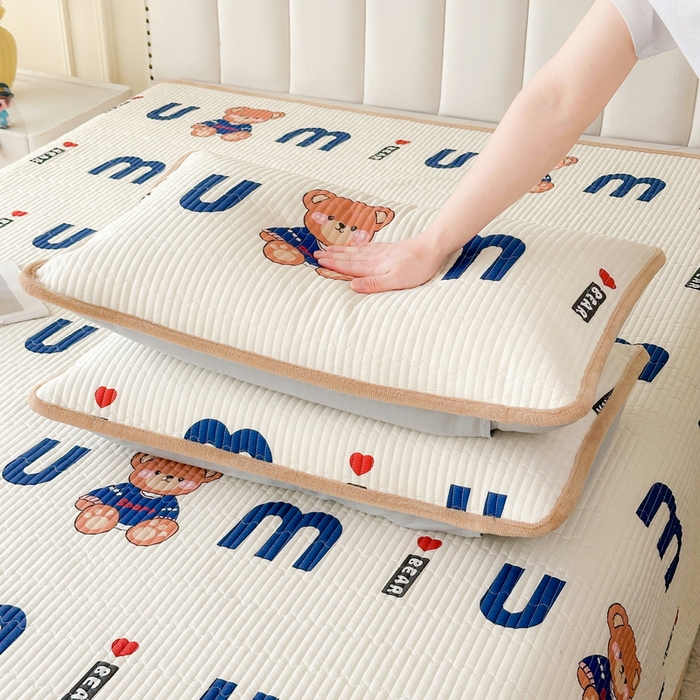 91家纺网 家纺一手货源 找家纺 LIFE.丽芙 2025新款A类全棉夹棉包边枕套 妙妙熊