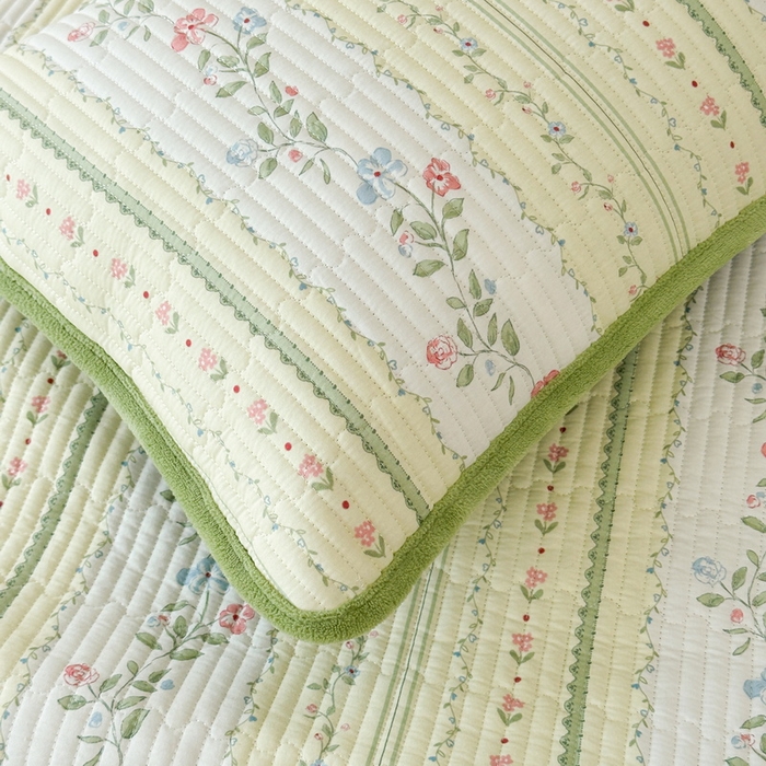 91家纺网 家纺一手货源 找家纺 LIFE.丽芙 2025新款A类全棉夹棉包边枕套 曼琳-绿