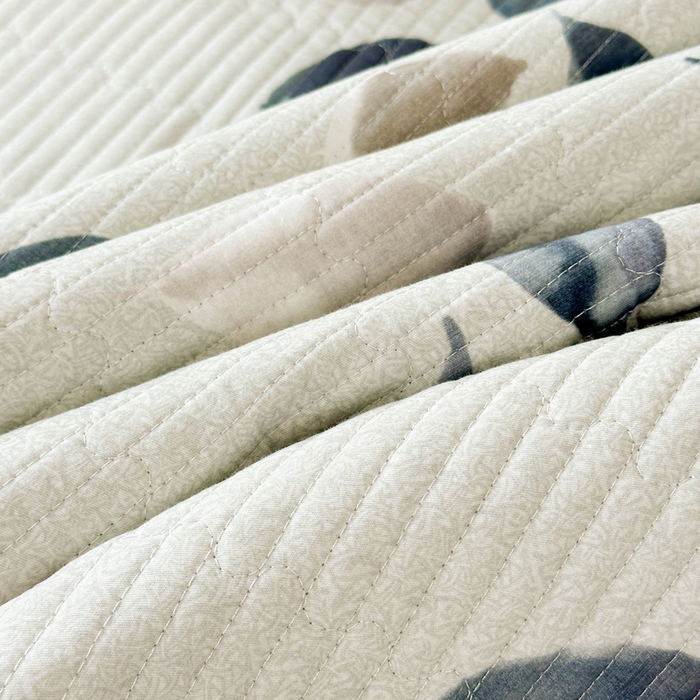 91家纺网 家纺一手货源 找家纺 LIFE.丽芙 2025新款A类全棉夹棉包边枕套 叶纷飞