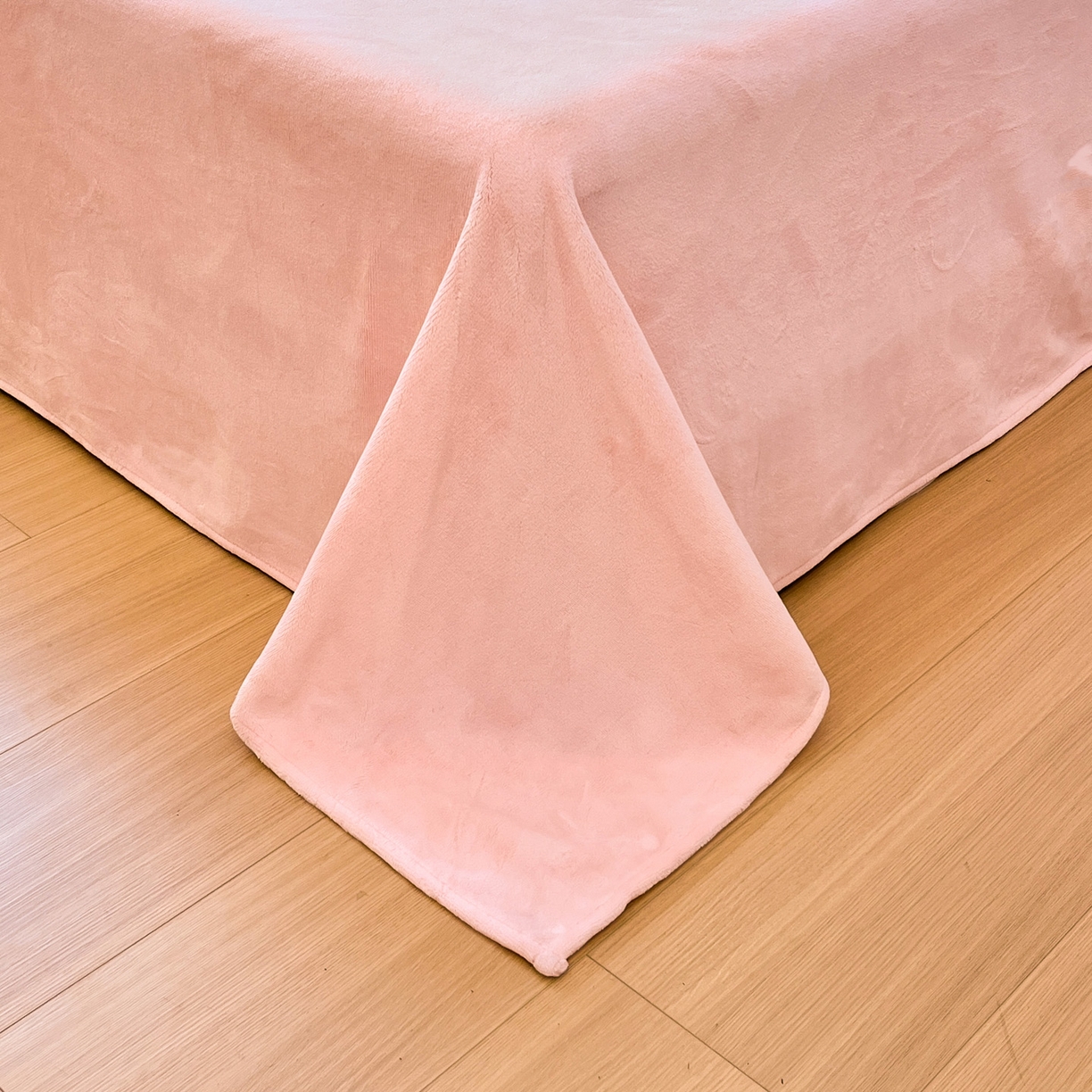 91家纺网 家纺一手货源 找家纺 如一 2025年3D立体雕花牛奶绒四件套 繁花-粉