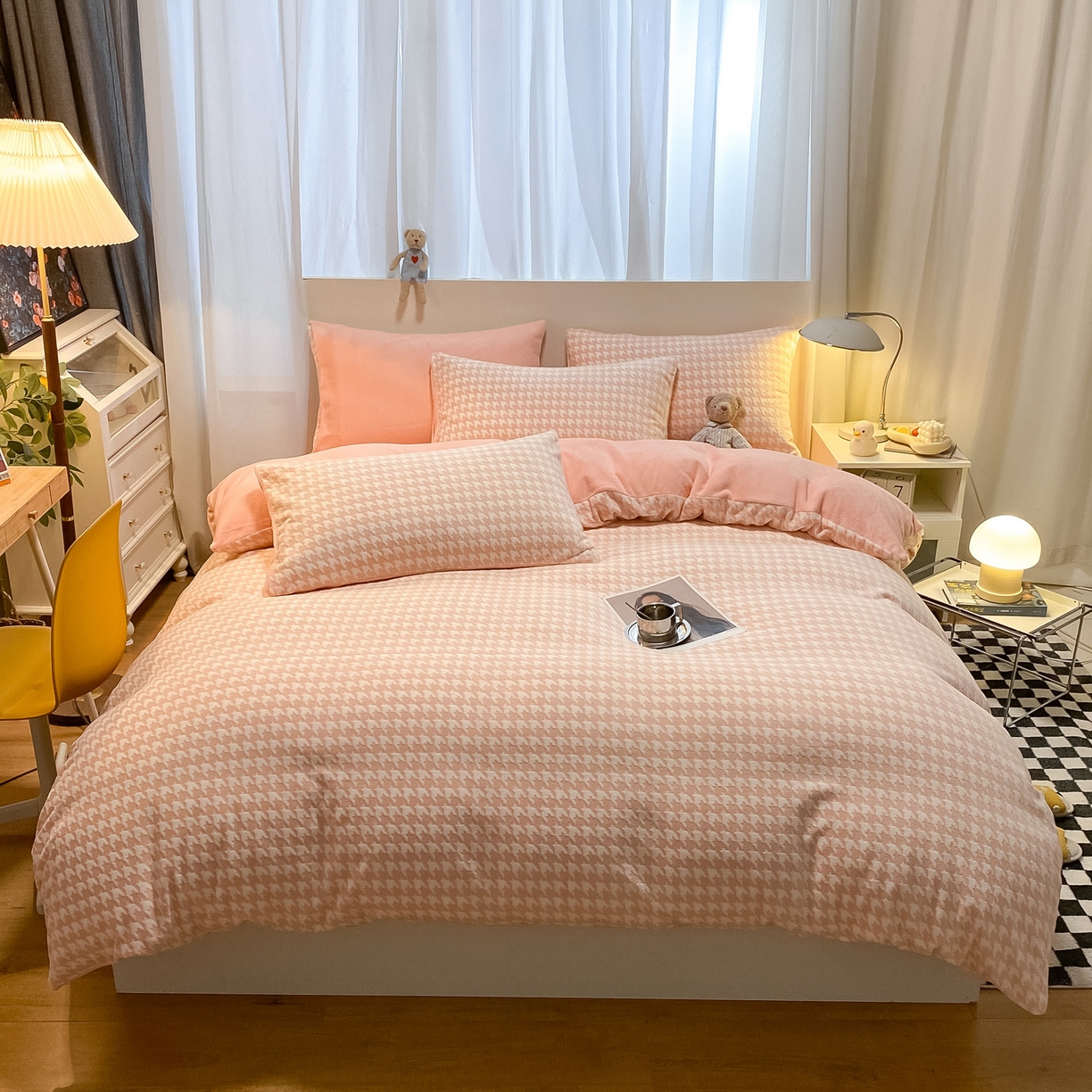 91家纺网 家纺一手货源 找家纺 如一 2025新款3D雕花牛奶绒单被套被套单件单品被套 千鸟格粉