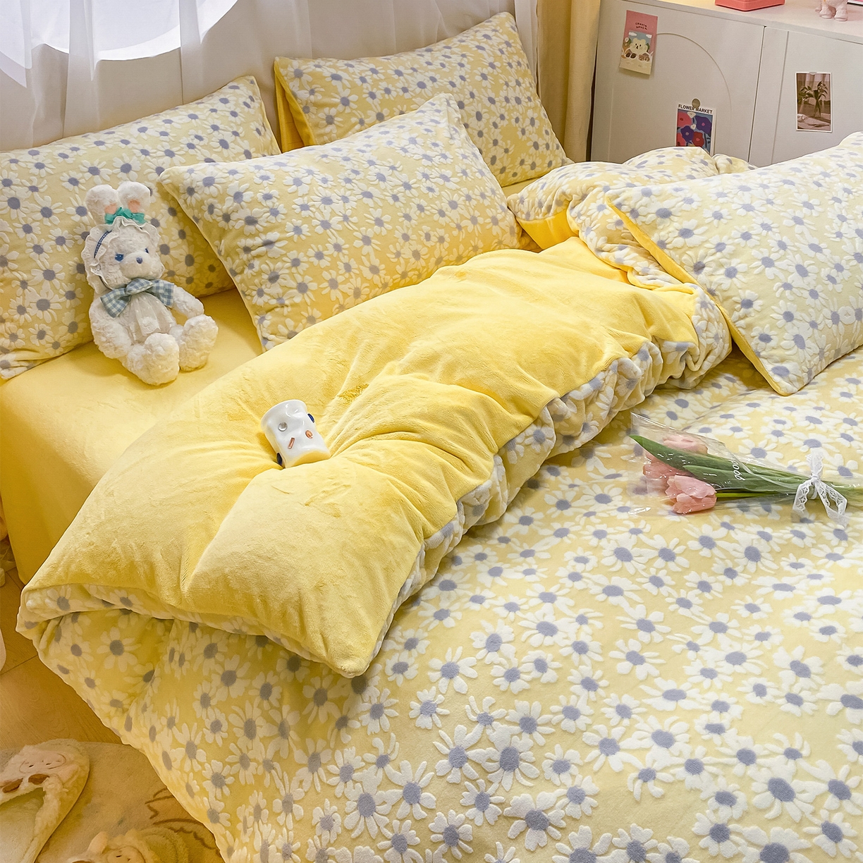 91家纺网 家纺一手货源 找家纺 如一 2025新款3D雕花牛奶绒单被套被套单件单品被套 花漾-黄