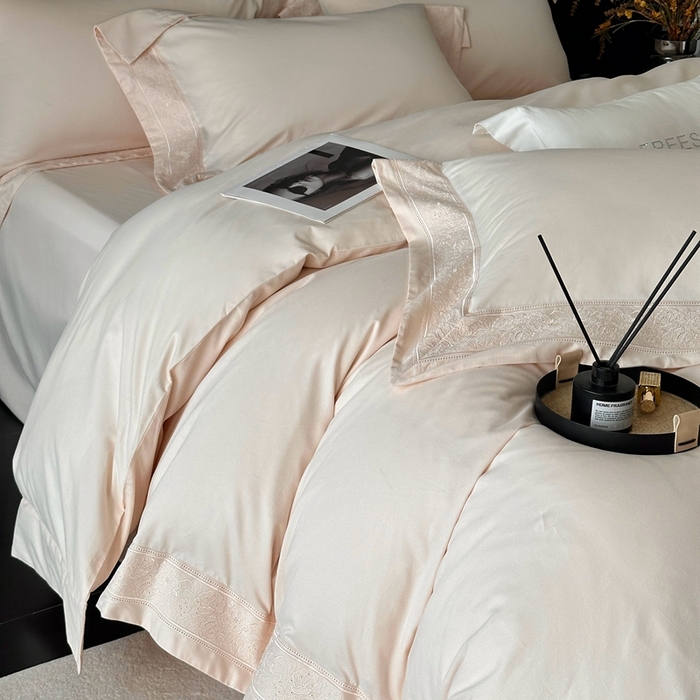 91家纺网 家纺一手货源 找家纺 时亿家居 2025新款镂空花边长绒棉纯棉磨毛四件套-海瑟薇 海瑟薇-米驼色