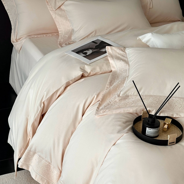 91家纺网 家纺一手货源 找家纺 时亿家居 2025新款镂空花边长绒棉纯棉磨毛四件套-海瑟薇 海瑟薇-米驼色