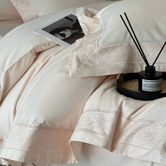 91家纺网 家纺一手货源 找家纺 时亿家居 2025新款镂空花边长绒棉纯棉磨毛四件套-海瑟薇 海瑟薇-米驼色