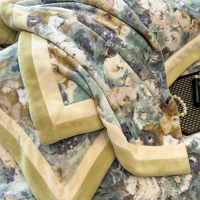 91家纺网 家纺一手货源 找家纺 罗艺轩 2025新款高克重牛奶绒数码印花双拼角四件套 温斯顿