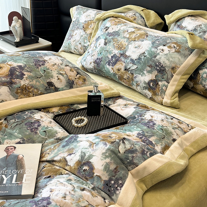 91家纺网 家纺一手货源 找家纺 罗艺轩 2025新款高克重牛奶绒数码印花双拼角四件套 温斯顿