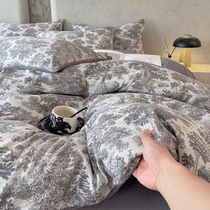 91家纺网 家纺一手货源 找家纺 宝士康家纺 2025秋冬新品高克重A类原麻暗合四件套复古加厚双层纱仿亚麻套件 谧境