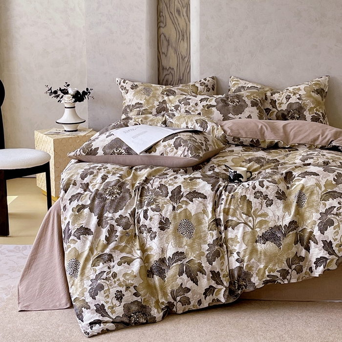 91家纺网 家纺一手货源 找家纺 宝士康家纺 2025秋冬新品高克重A类原麻暗合四件套复古加厚双层纱仿亚麻套件 墨蕊