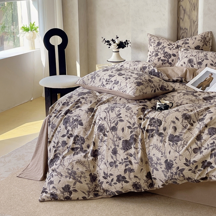 91家纺网 家纺一手货源 找家纺 宝士康家纺 2025秋冬新品高克重A类原麻暗合四件套复古加厚双层纱仿亚麻套件 墨影