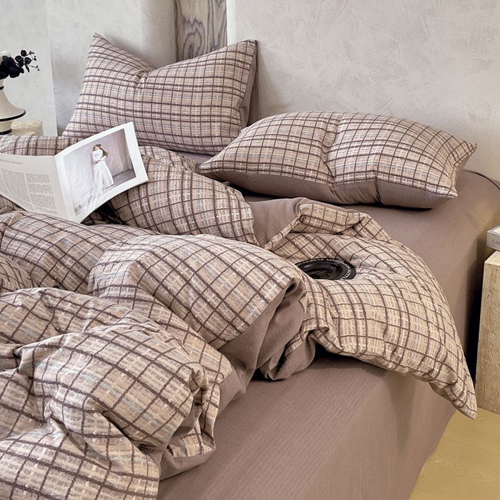 91家纺网 家纺一手货源 找家纺 宝士康家纺 2025秋冬新品高克重A类原麻暗合四件套复古加厚双层纱仿亚麻套件 素格