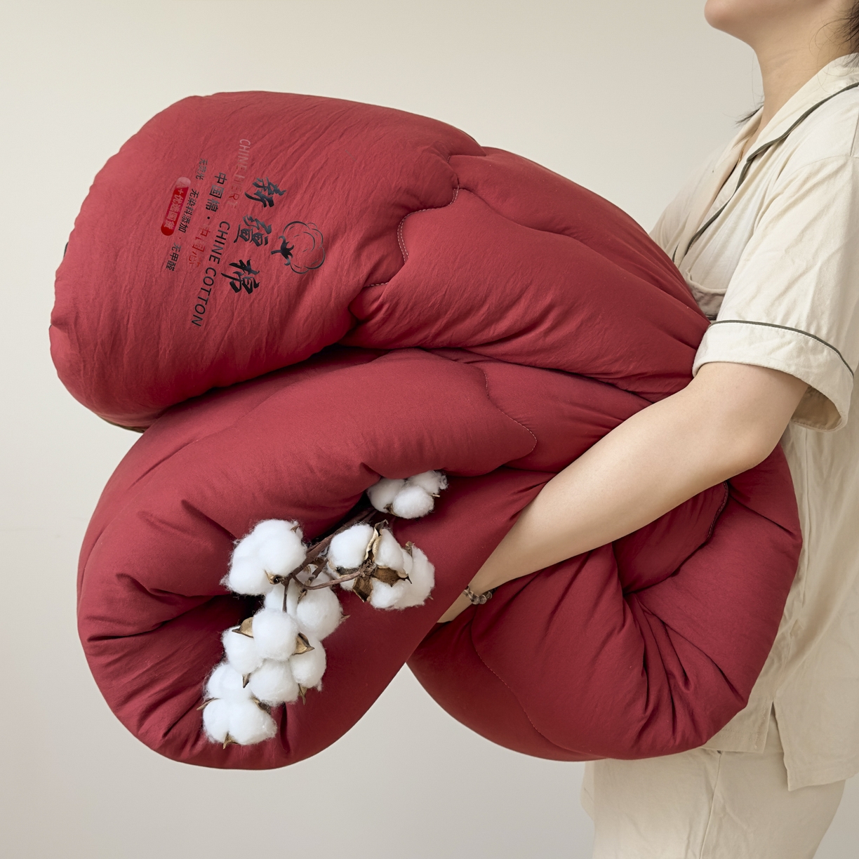 91家纺网 家纺一手货源 找家纺 尊妙被业 2025新款新疆棉花被被子被芯冬被春秋被垫被二合一字母被岩浆红+海军蓝