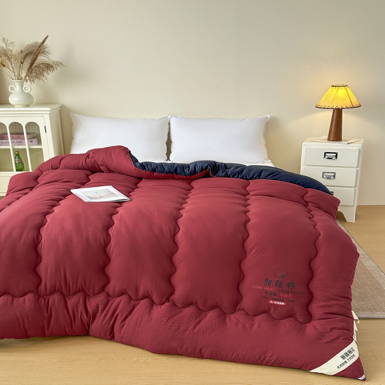 91家纺网 家纺一手货源 找家纺 尊妙被业 2025新款新疆棉花被被子被芯冬被春秋被垫被二合一字母被岩浆红+海军蓝