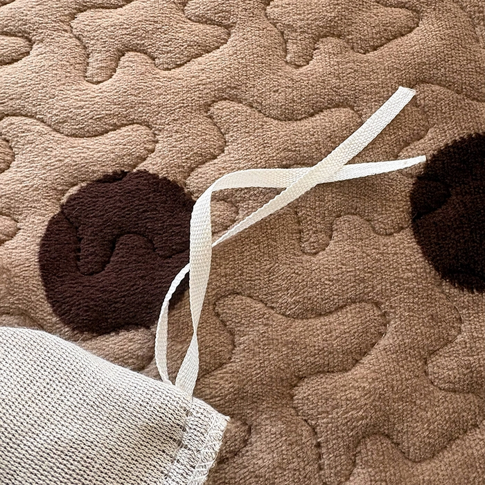 91家纺网 家纺一手货源 找家纺 铠畅家纺 2025新款牛奶绒夹棉床盖床裙四件套 都市圆