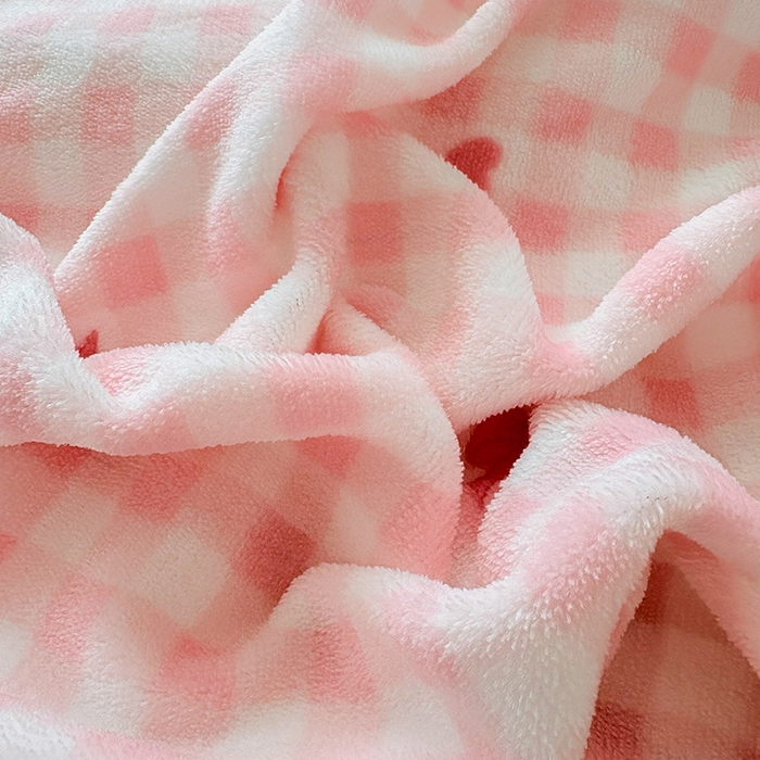 91家纺网 家纺一手货源 找家纺 铠畅家纺 2025新款牛奶绒夹棉床盖床裙四件套 安娜粉