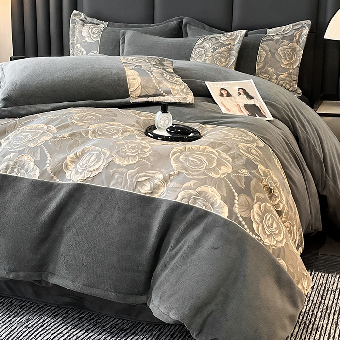 91家纺网 家纺一手货源 找家纺 （总）富宁家纺 2025新款立体雕花牛奶绒绣花四件套-洛卡玫瑰系列