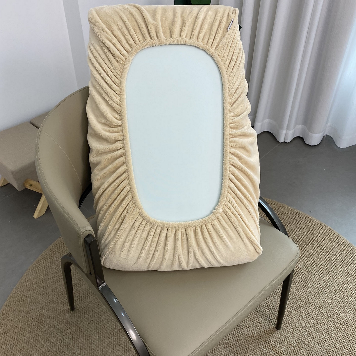 91家纺网 家纺一手货源 找家纺 佳笠家居 2025新款正宗250g全消光牛奶绒懒人枕套旅行枕套 咖色