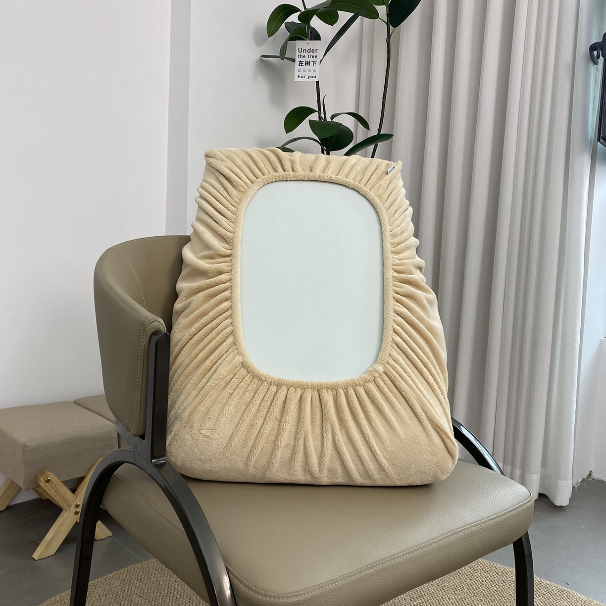 91家纺网 家纺一手货源 找家纺 佳笠家居 2025新款正宗250g全消光牛奶绒懒人枕套旅行枕套 咖色