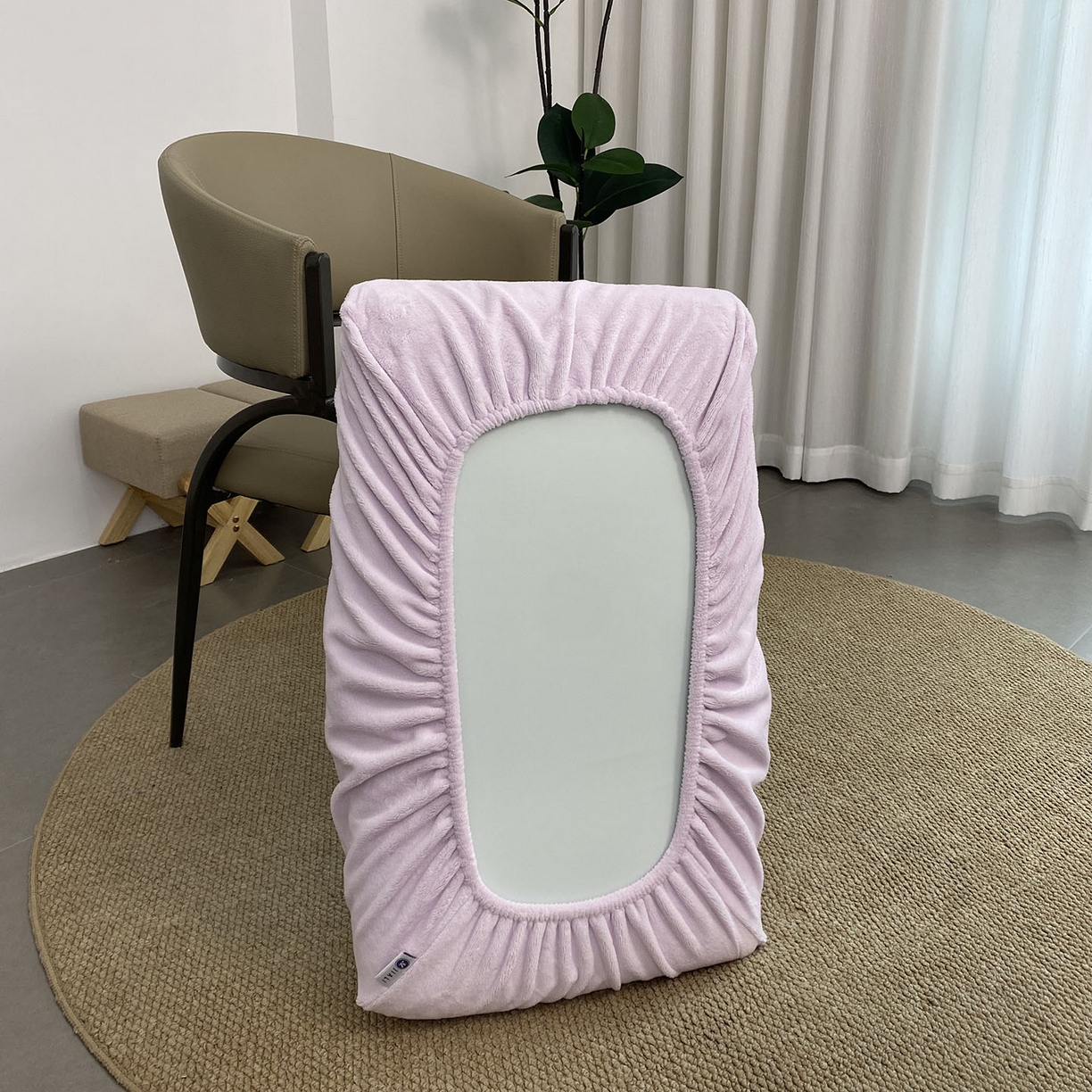 91家纺网 家纺一手货源 找家纺 佳笠家居 2025新款正宗250g全消光牛奶绒懒人枕套旅行枕套 香芋紫