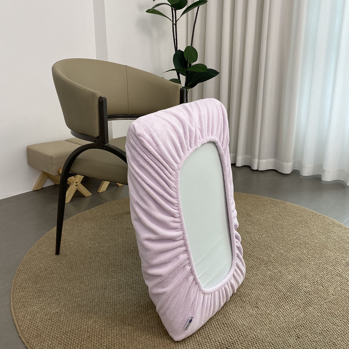 91家纺网 家纺一手货源 找家纺 佳笠家居 2025新款正宗250g全消光牛奶绒懒人枕套旅行枕套 香芋紫