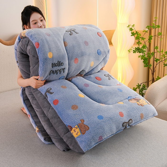 91家纺网 家纺一手货源 找家纺 春雨家居 2025新款AB版雪花绒羊羔绒冬被被子被芯 七彩萌仔