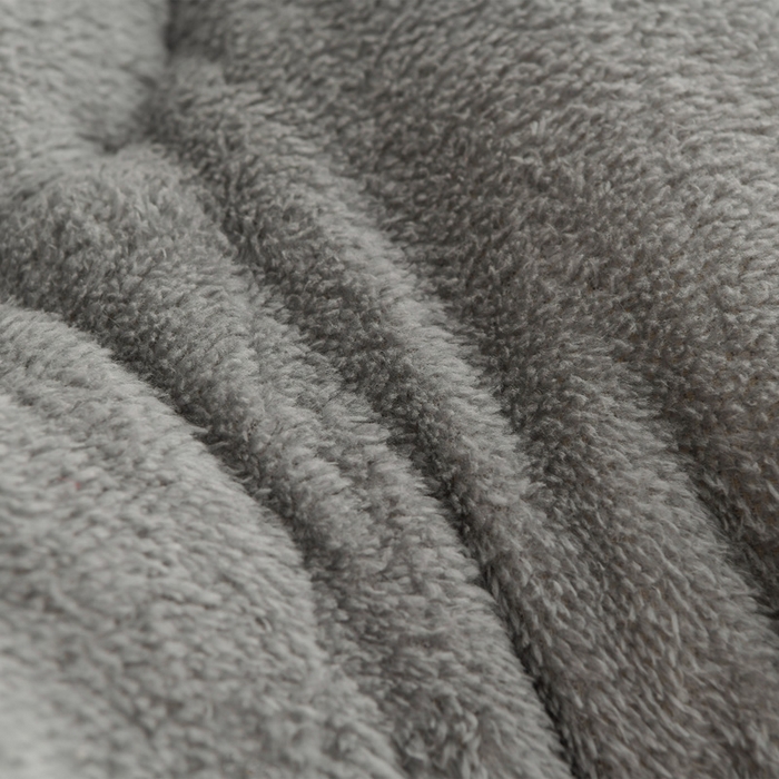 91家纺网 家纺一手货源 找家纺 春雨家居 2025新款AB版雪花绒羊羔绒冬被被子被芯 北欧风情