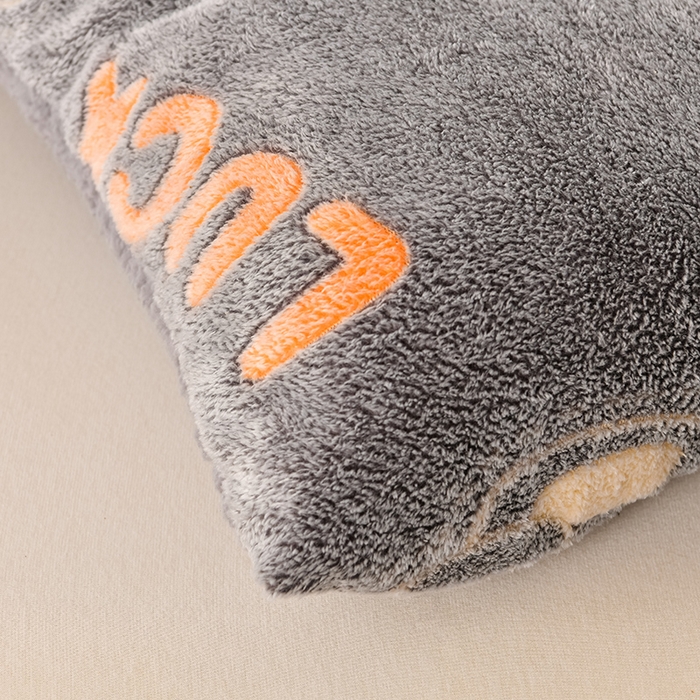 91家纺网 家纺一手货源 找家纺 春雨家居 2025新款AB版雪花绒羊羔绒冬被被子被芯 幸福小熊